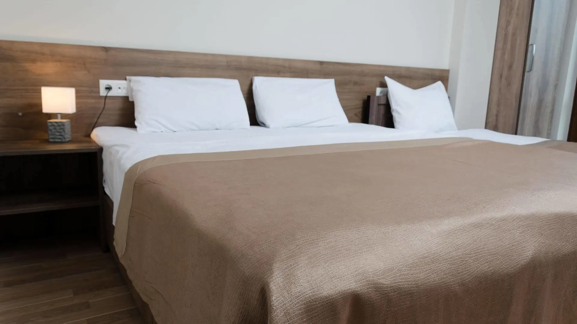 Big Bay Hotel Tbilisi