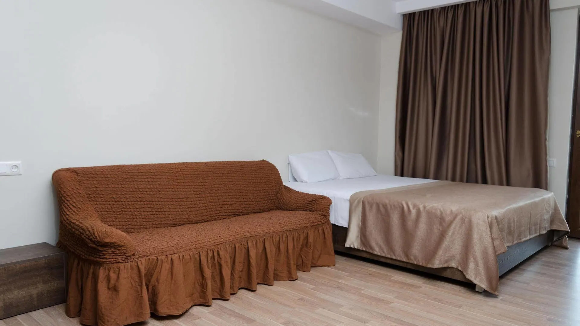Big Bay Hotel Tbilisi