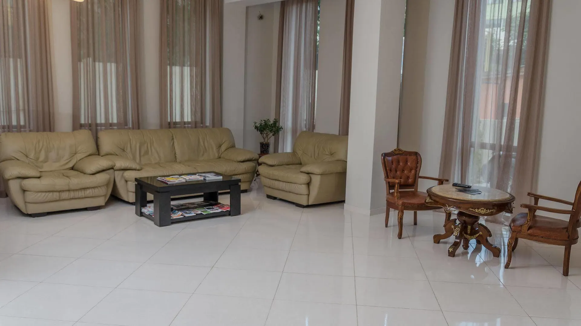 Big Bay Hotel Tbilisi