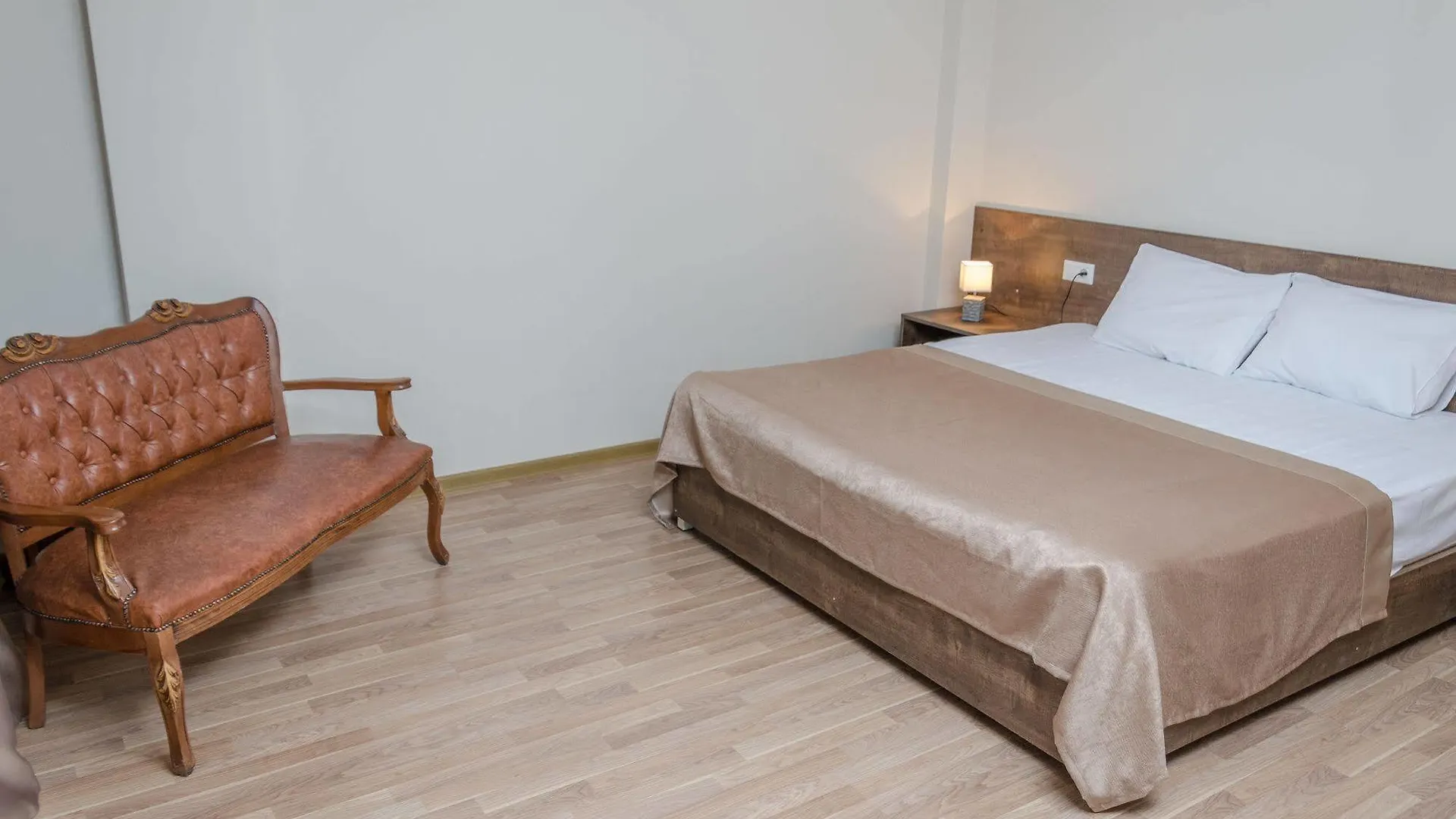 Big Bay Hotel Tbilisi